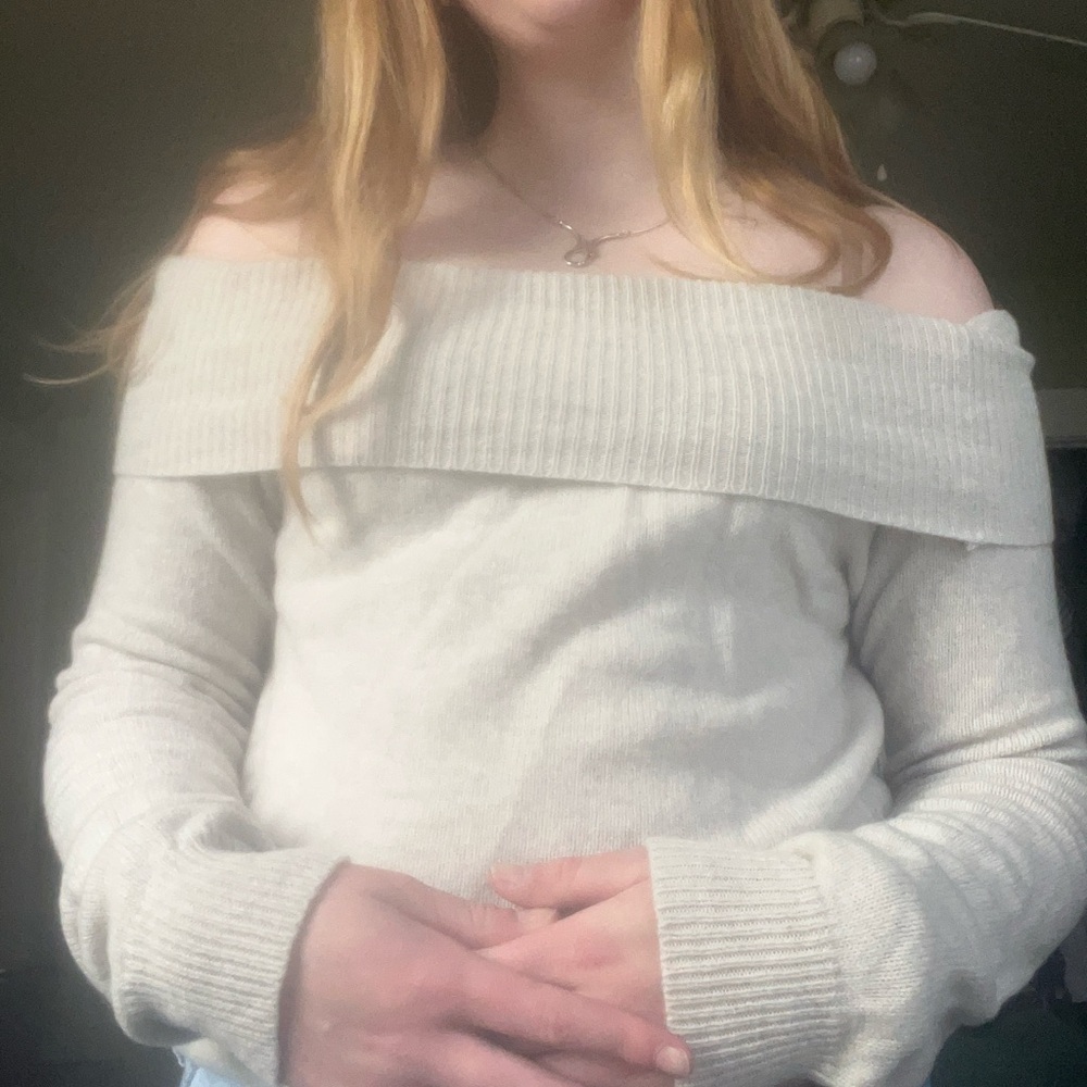 RARE Brandy Melville Off-Shoulder Grey-Cream Wool Sweater